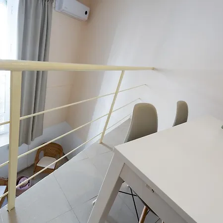 Apartamento Diaber Gerona 22 *
